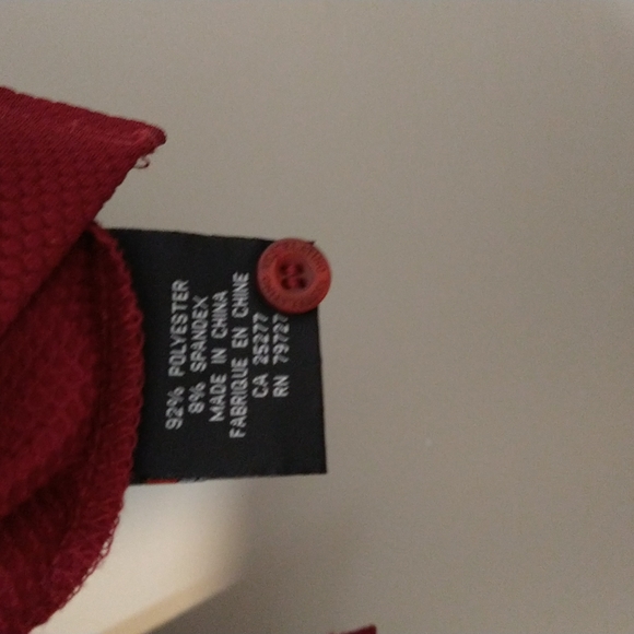 Burgundy short sleeves button up - Picture 3 of 4